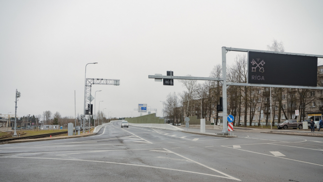 Ceļš uz pārvadu
