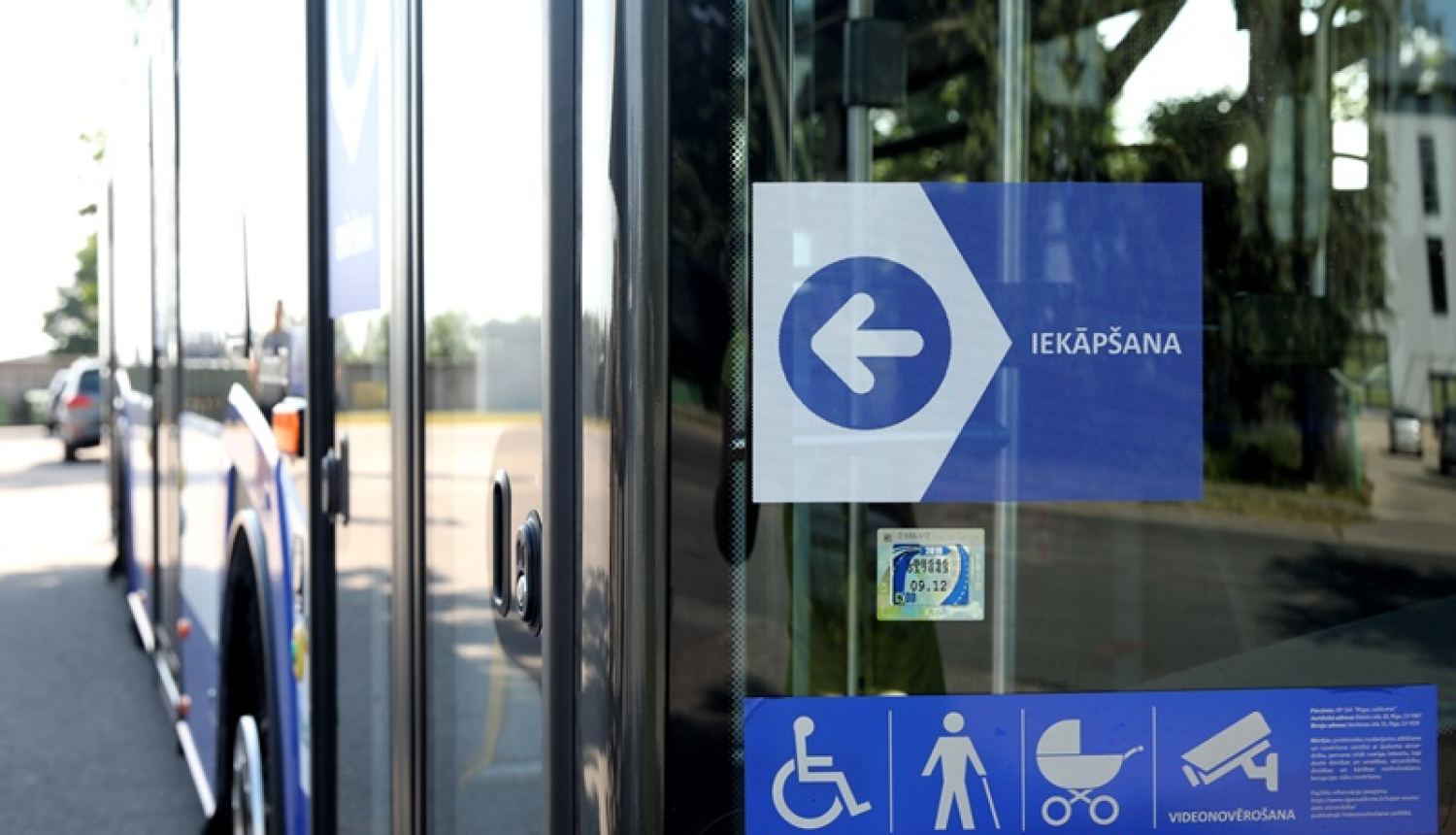 Autobuss
