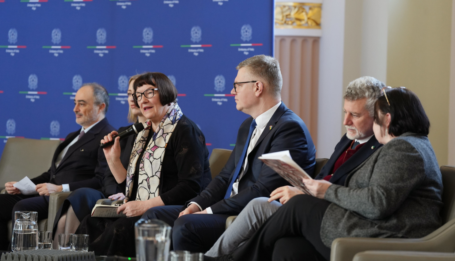 Preses konference par Itālijas mākslas izstādēm