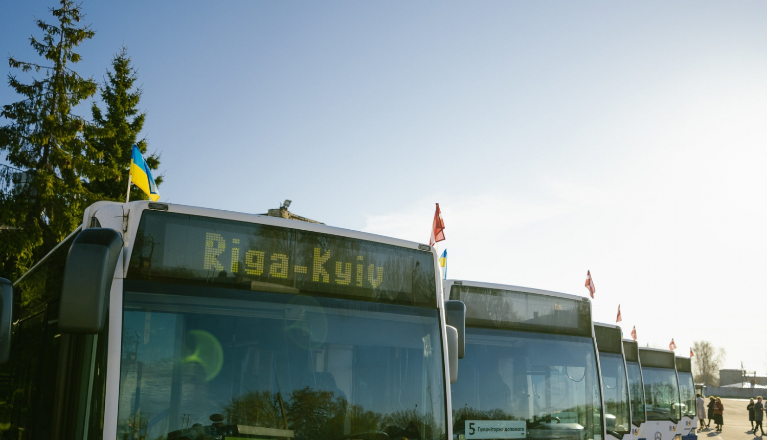 Autobusi